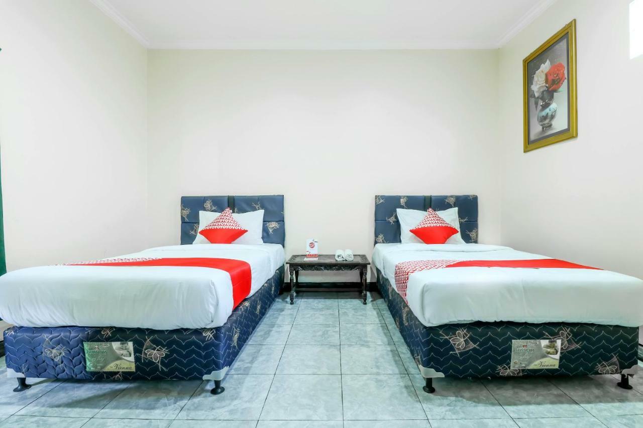 Oyo 1166 Hotel Melati 2 Бедугул Екстериор снимка
